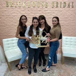 Meet your Posher, Lourdes